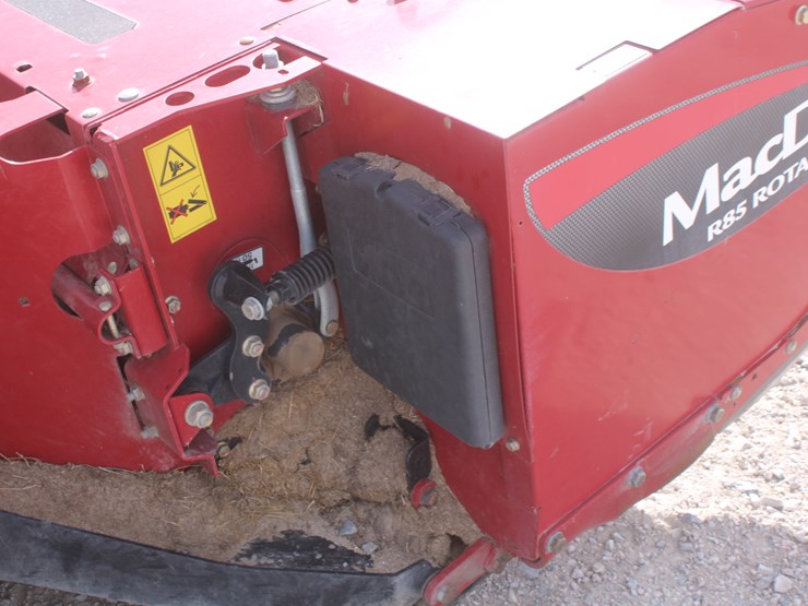 2015-mac-don-m155e4-image-22