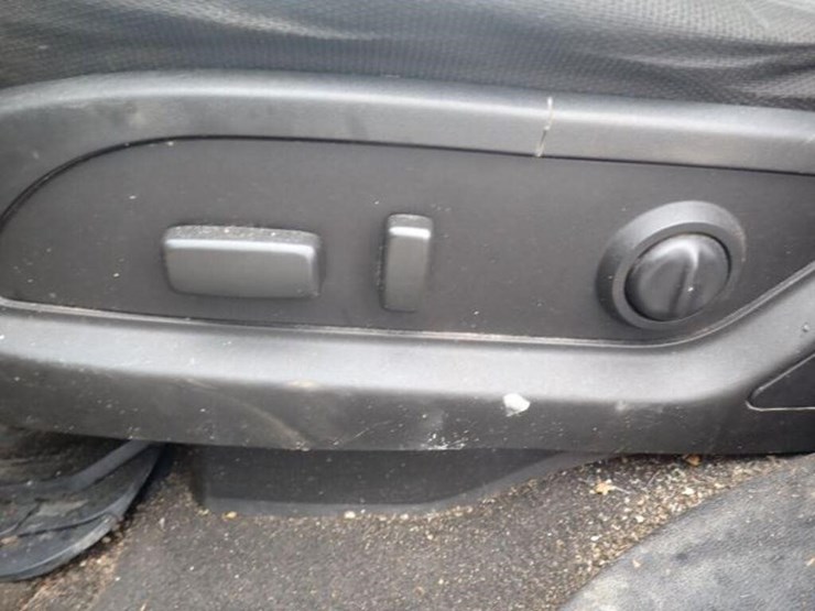 2015-chevrolet-traverse-image-15