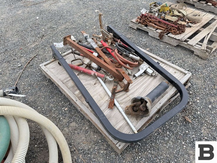 pto-driveline,-tractor-top-links,-roll-over-bar,-air-powered-tools-image-2