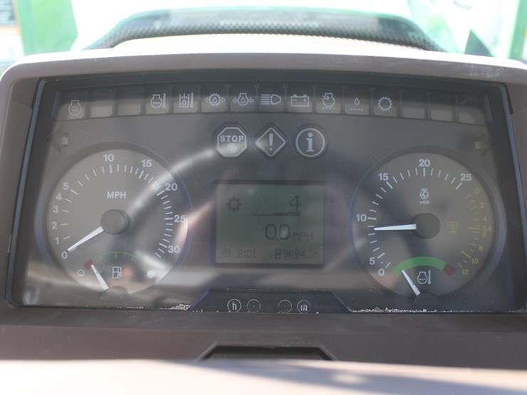 2004-john-deere-7320-image-68