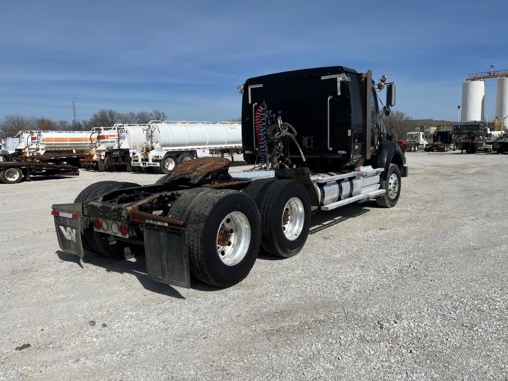 2012-western-star-4900-image-5