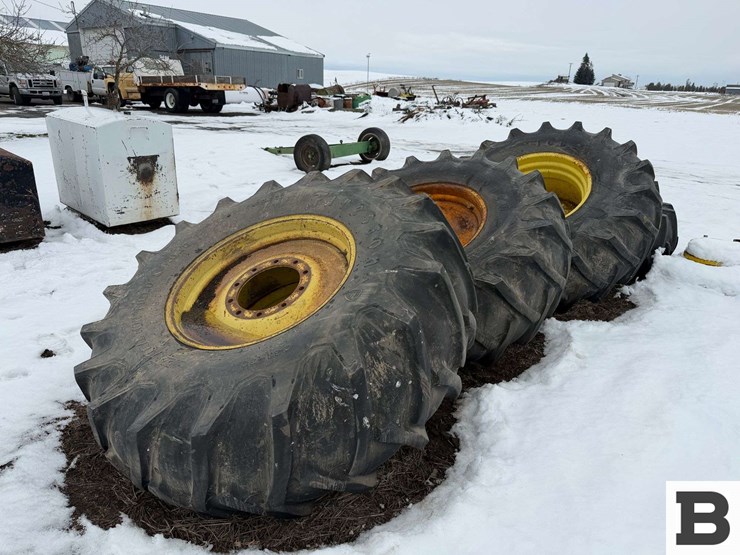 firestone-23.1-30-tires-&-rims---reardan,-wa-image-4