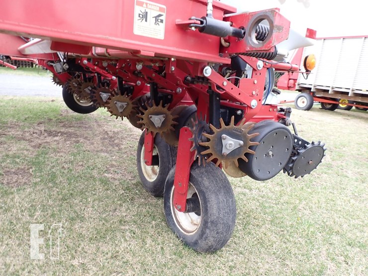 2007-white-8186-image-9