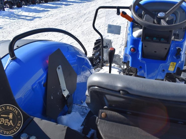 2023-new-holland-workmaster-120-image-28