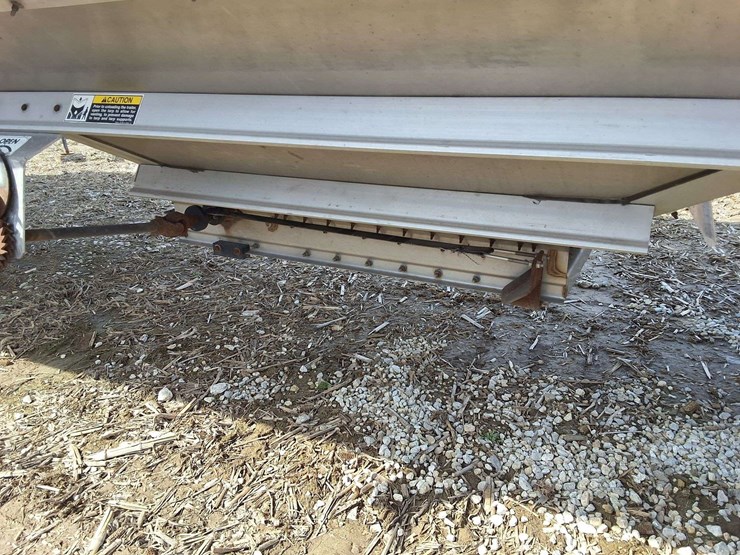 2017-wilson-hopper-bottom-image-31