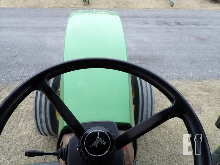 john-deere-8200-image-21