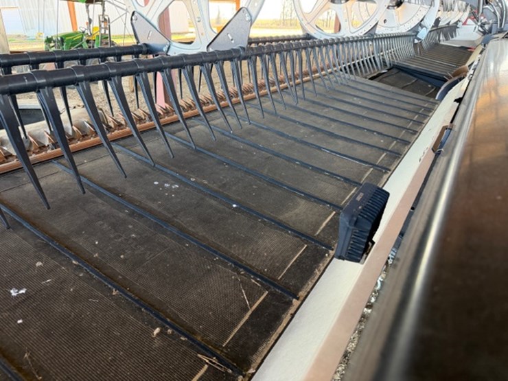 2023-mac-don-fd240-image-16