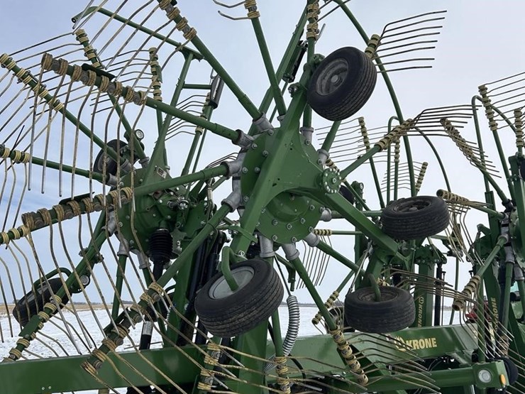 2023-krone-swadro-1250-image-24