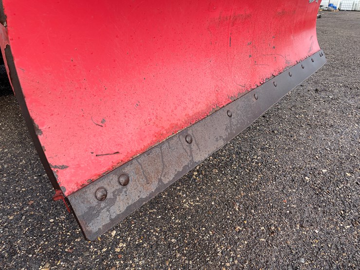 #2015-•-2009-chevy-c7500-single-axle-dump-truck-(has-wi-title)-image-16