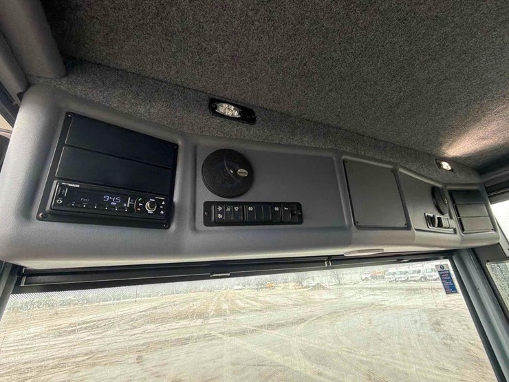 2025-dennis-eagle-proview-image-30