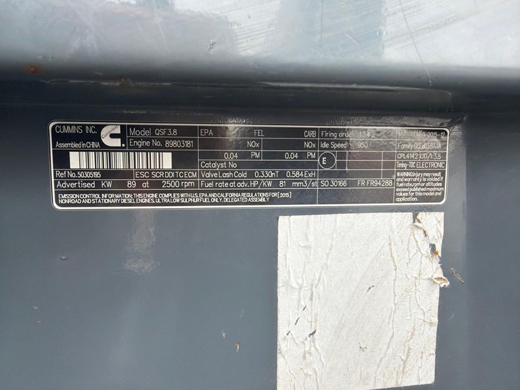 2016-gehl-rs8-42-image-11