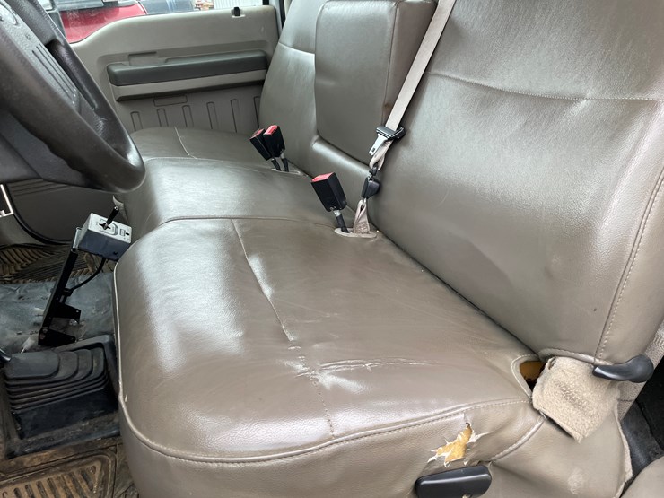 2008-ford-f250-xl-image-32