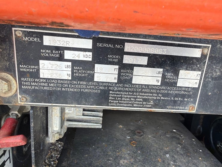 2017-jlg-1932r-image-6