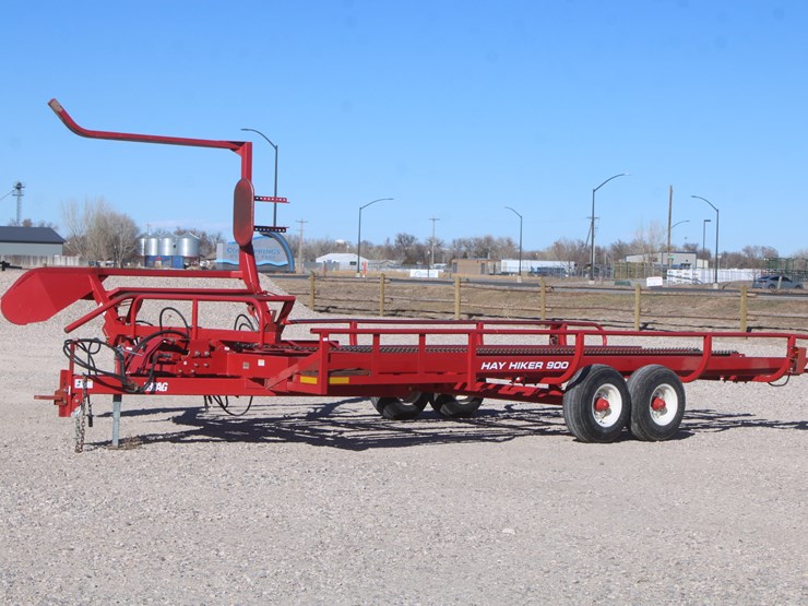 proag-hay-hiker-900-image-41