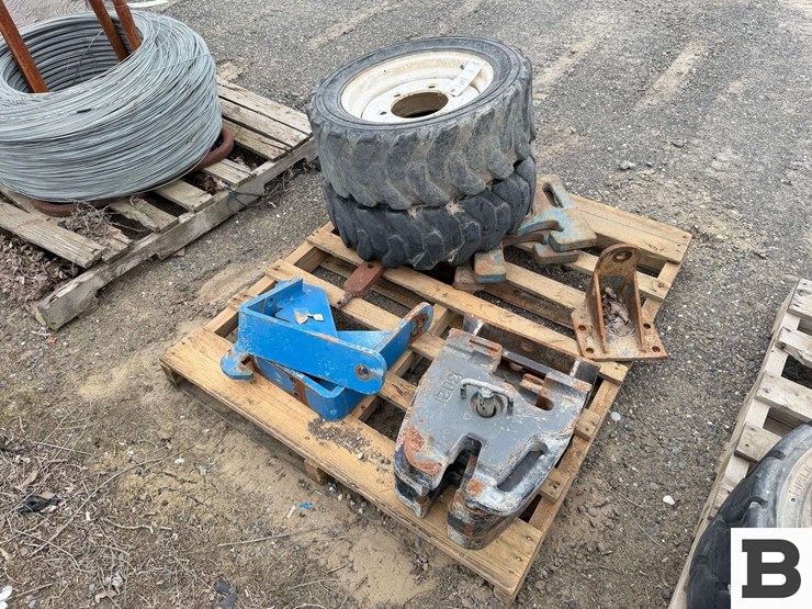 misc.-tractor-weights-and-brackets,-27x8.5-15-tires-and-rims-image-3