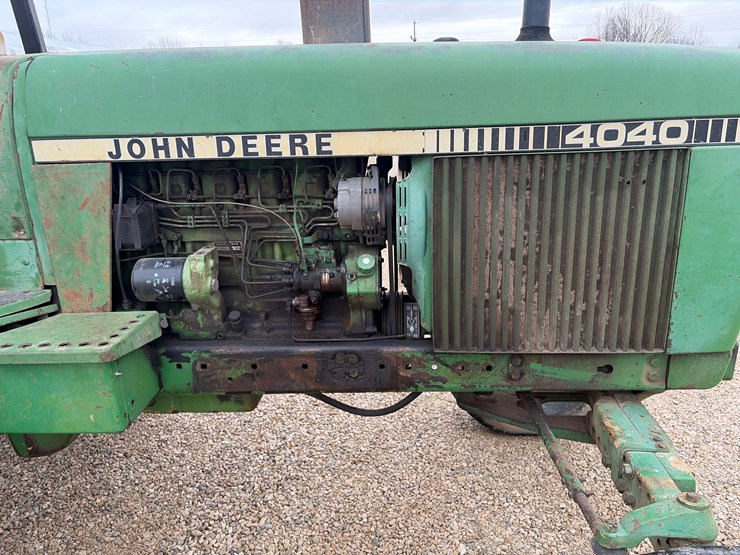 john-deere-4040-image-7