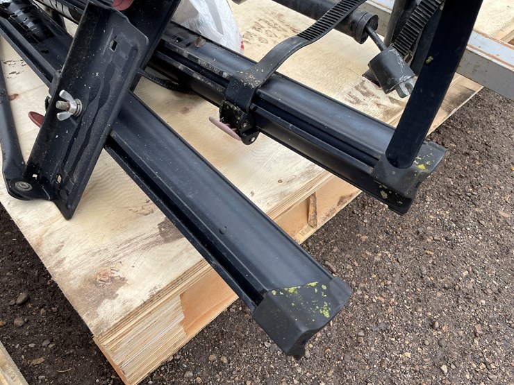 #3058-•-yakima-roof-mounted-bike-rack-image-4