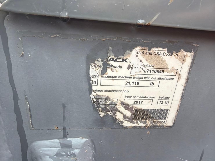 2017-skyjack-sj643th-image-10