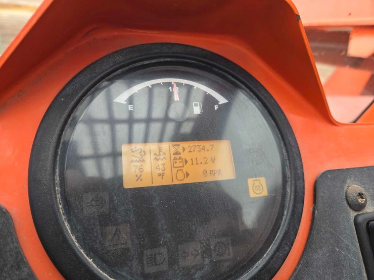 2016-sky-trak-8042-image-7