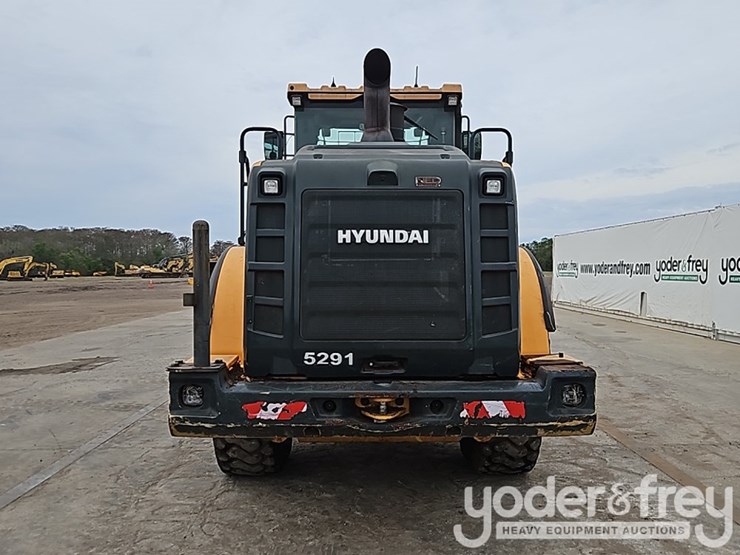 2022-hyundai-hl955a-image-21