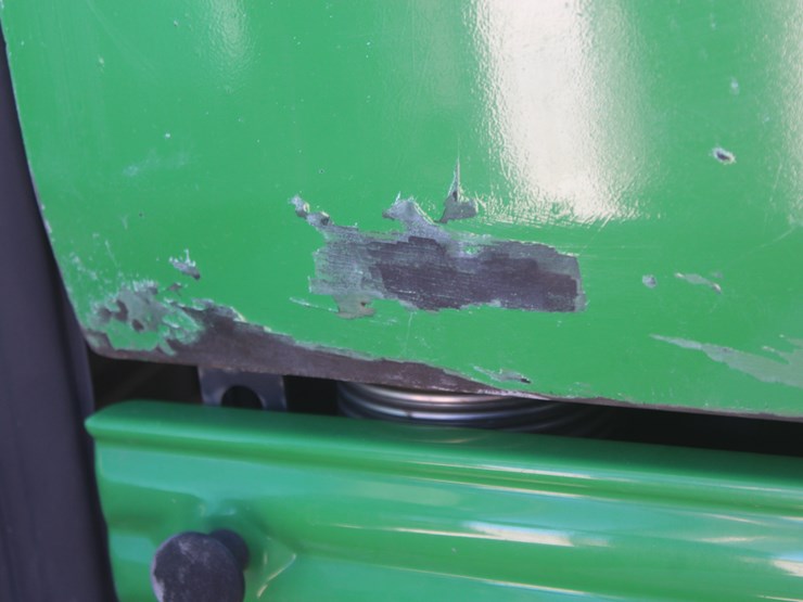 2004-john-deere-7320-image-55