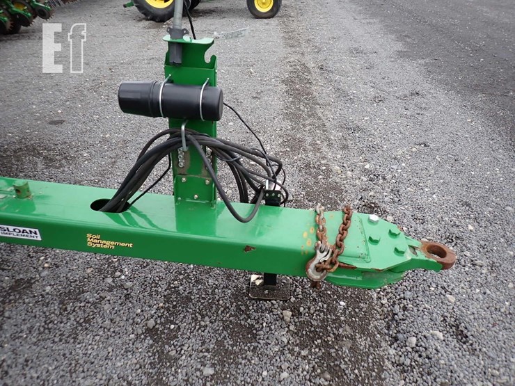 2015-john-deere-2625-image-3