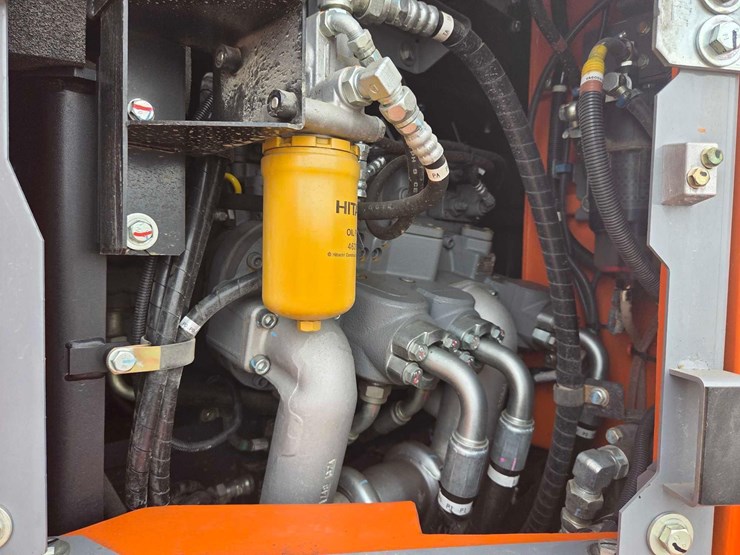 2023-hitachi-zx225us-image-26