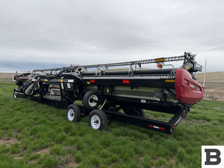 2023-mac-don-fd240-image-5