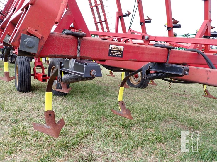 case-ih-4800-image-14