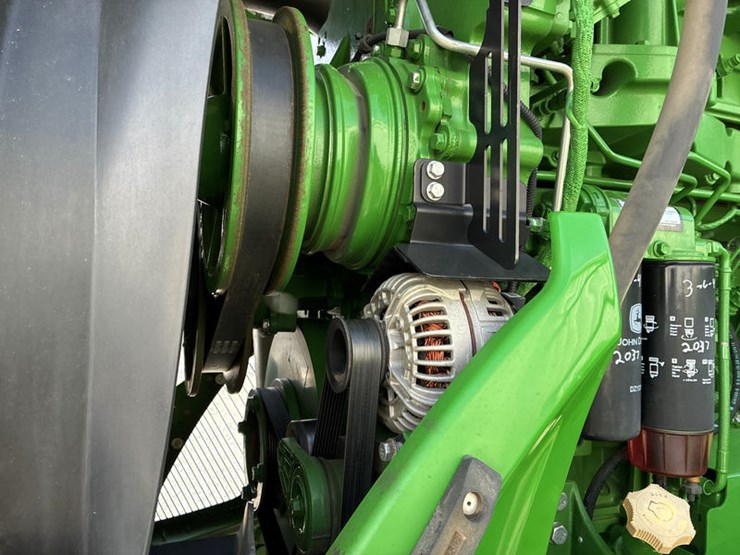 2015-john-deere-9470rt-image-53