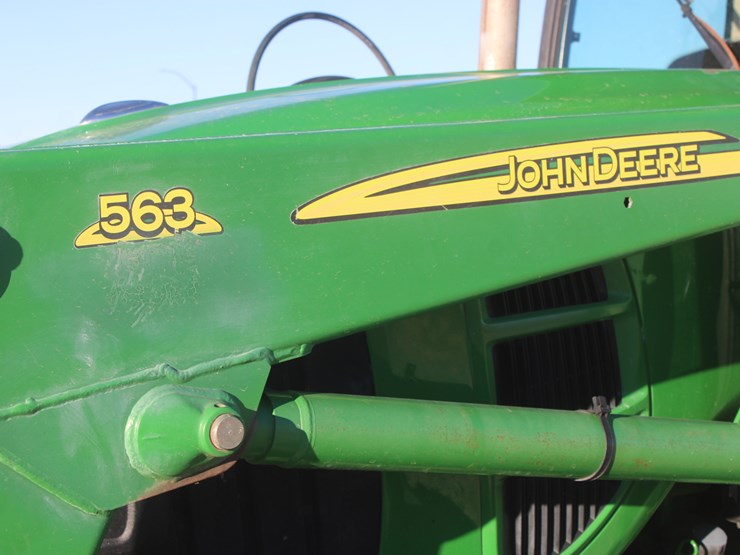 2011-john-deere-6115d-image-16