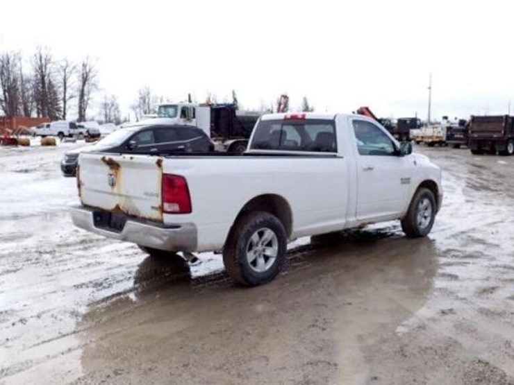2018-dodge-ram-1500-image-5