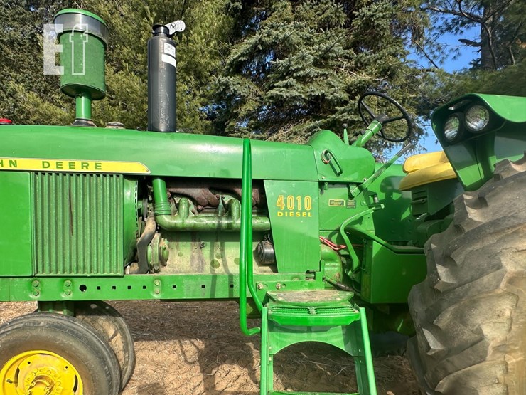 john-deere-4010-image-7