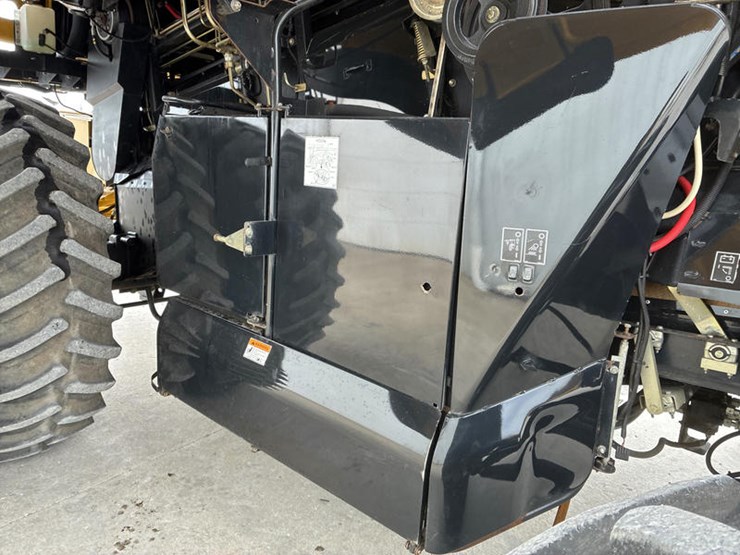 2009-new-holland-cr9060-image-55