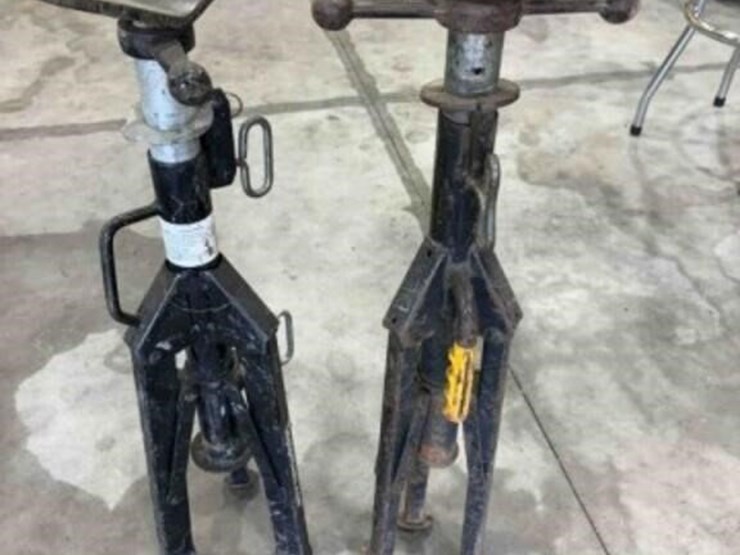 2---pipe-stands-image-1