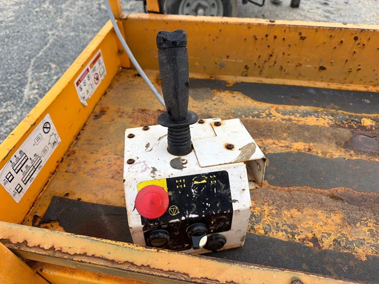 2016-hy-brid-lifts-hb-1430-image-7