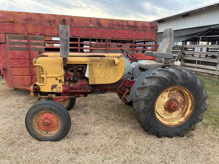 1956-j-i-case-311-image-1