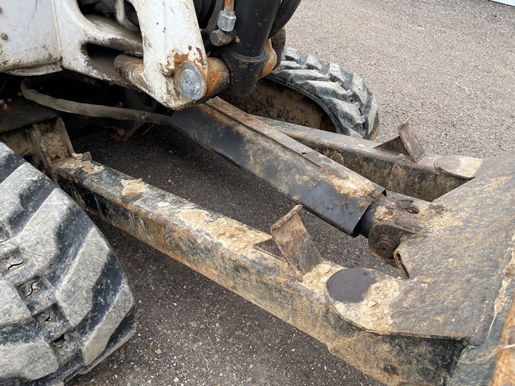 2006-bobcat-331g-image-13