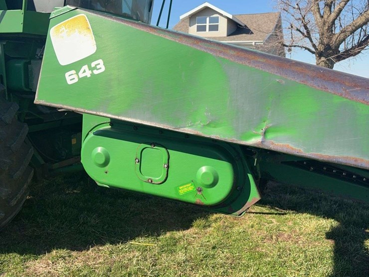 john-deere-643-image-3