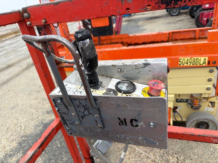 2017-skyjack-sjiii3219-image-8