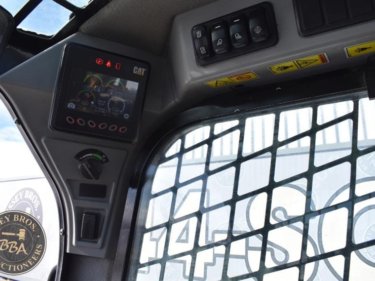 2020-caterpillar-289d3-image-109