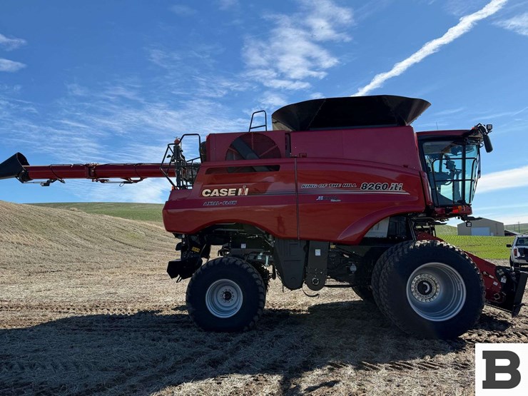2025-case-ih-8260-image-6
