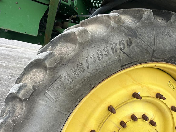 2018-john-deere-r4045-image-6
