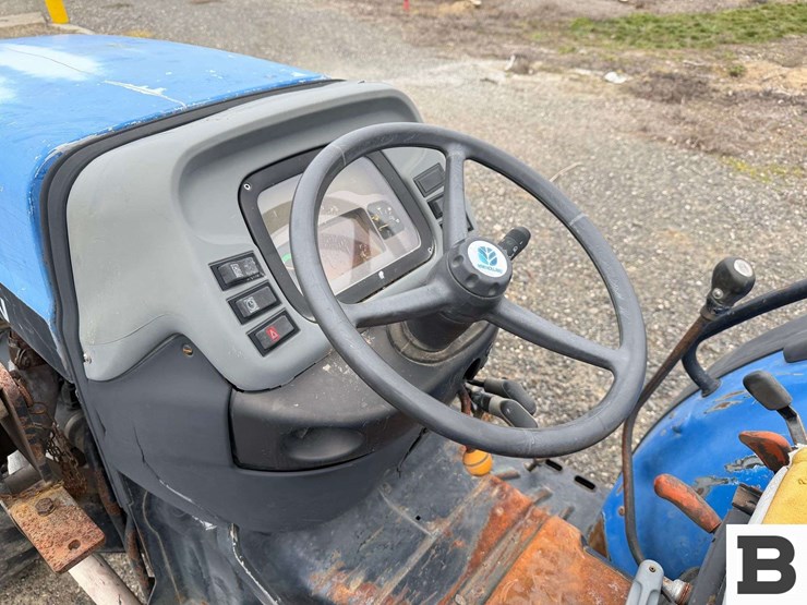 2002-new-holland-tn75v-image-49
