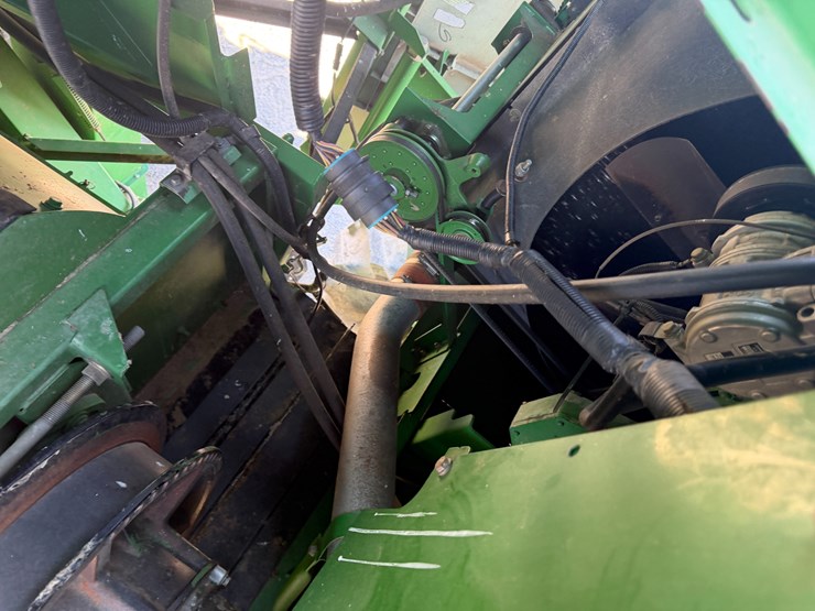 john-deere-9860-sts-image-95
