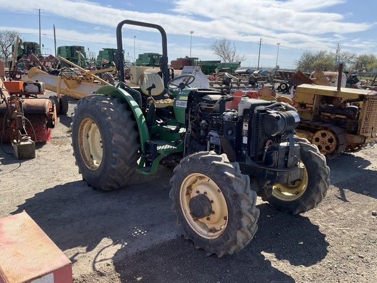 john-deere-5525-image-3