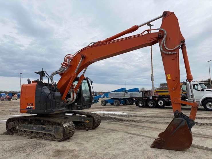 2023-hitachi-zx225us-image-7