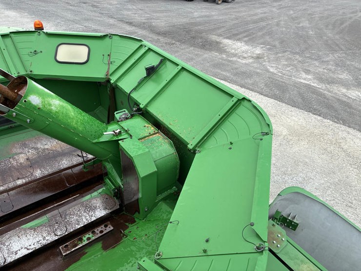 2014-john-deere-s670-image-93