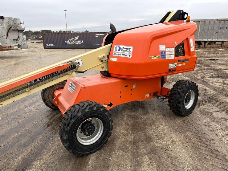 jlg-400s-image-2