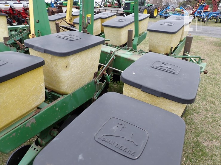 john-deere-7000-image-5